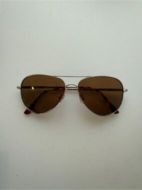 Uniqlo Classic Aviator Sunglasses in Brown and Gold